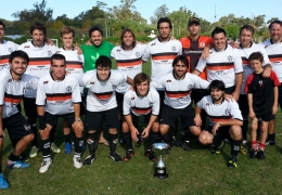 Chapa Sartorio Edción n°II Torneo de Verano 2013/2014 | Carrusel FC. obtuvo el Subcampeonato muy buen equipo, perdió la final por penales.