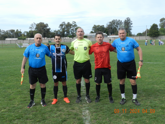 Año 2024|Autoridades con los Capitanes<br />
Sr. Soria La Canchita<br />
Sr. Ravino Los Diablos Rojos
